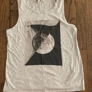 Tank top with graphic